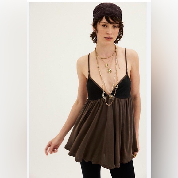 Free People Tops - FREE PEOPLE Trixie Tunic in brown size extra small
